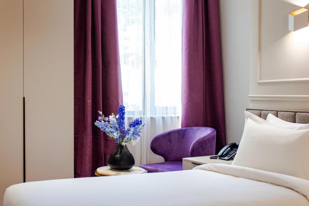 Orient Hotel בישקק מראה חיצוני תמונה