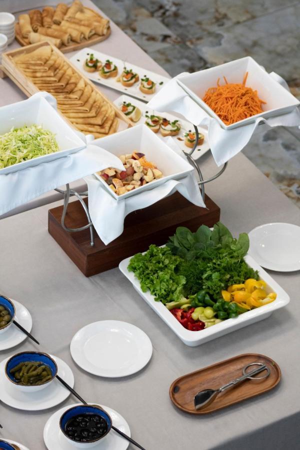 Orient Hotel בישקק מראה חיצוני תמונה