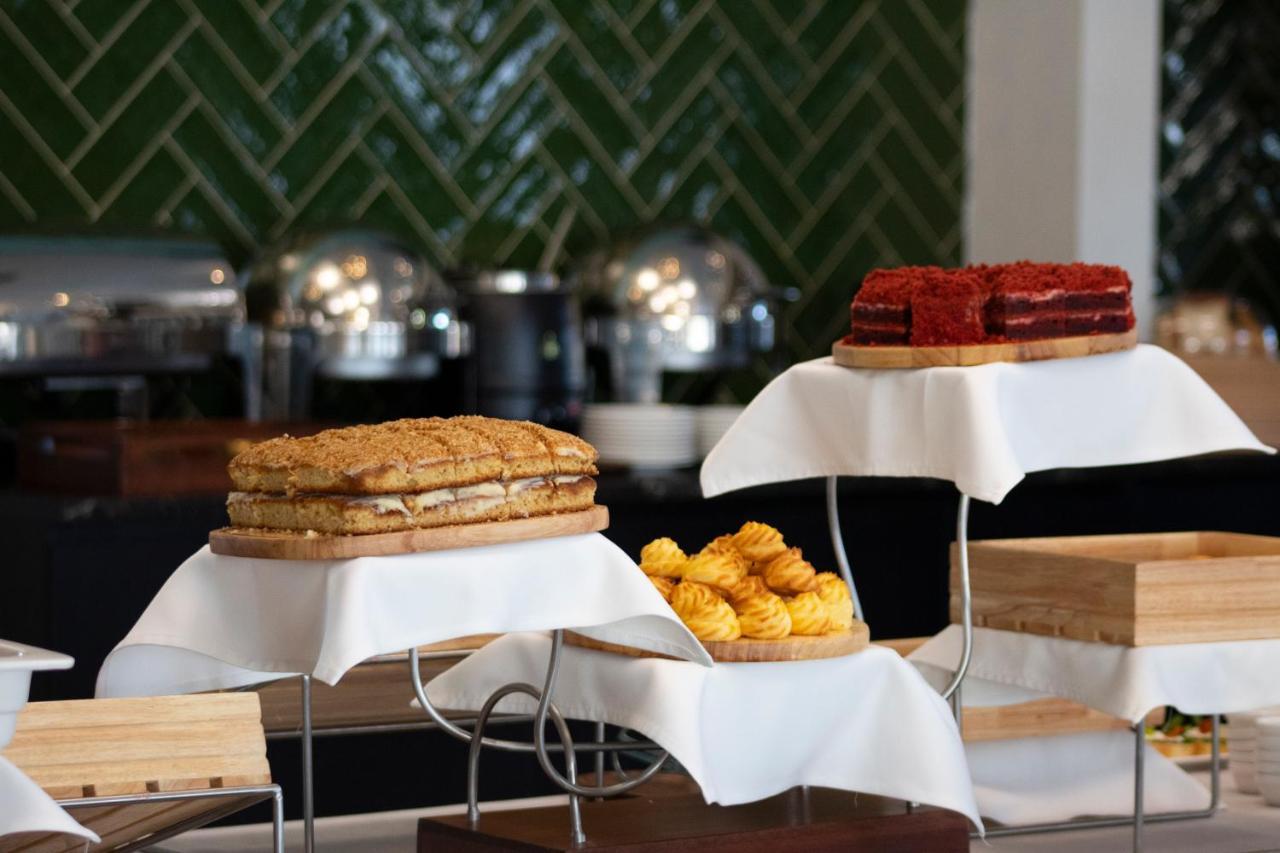 Orient Hotel בישקק מראה חיצוני תמונה