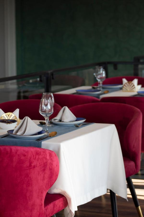 Orient Hotel בישקק מראה חיצוני תמונה