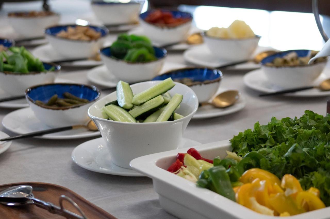 Orient Hotel בישקק מראה חיצוני תמונה