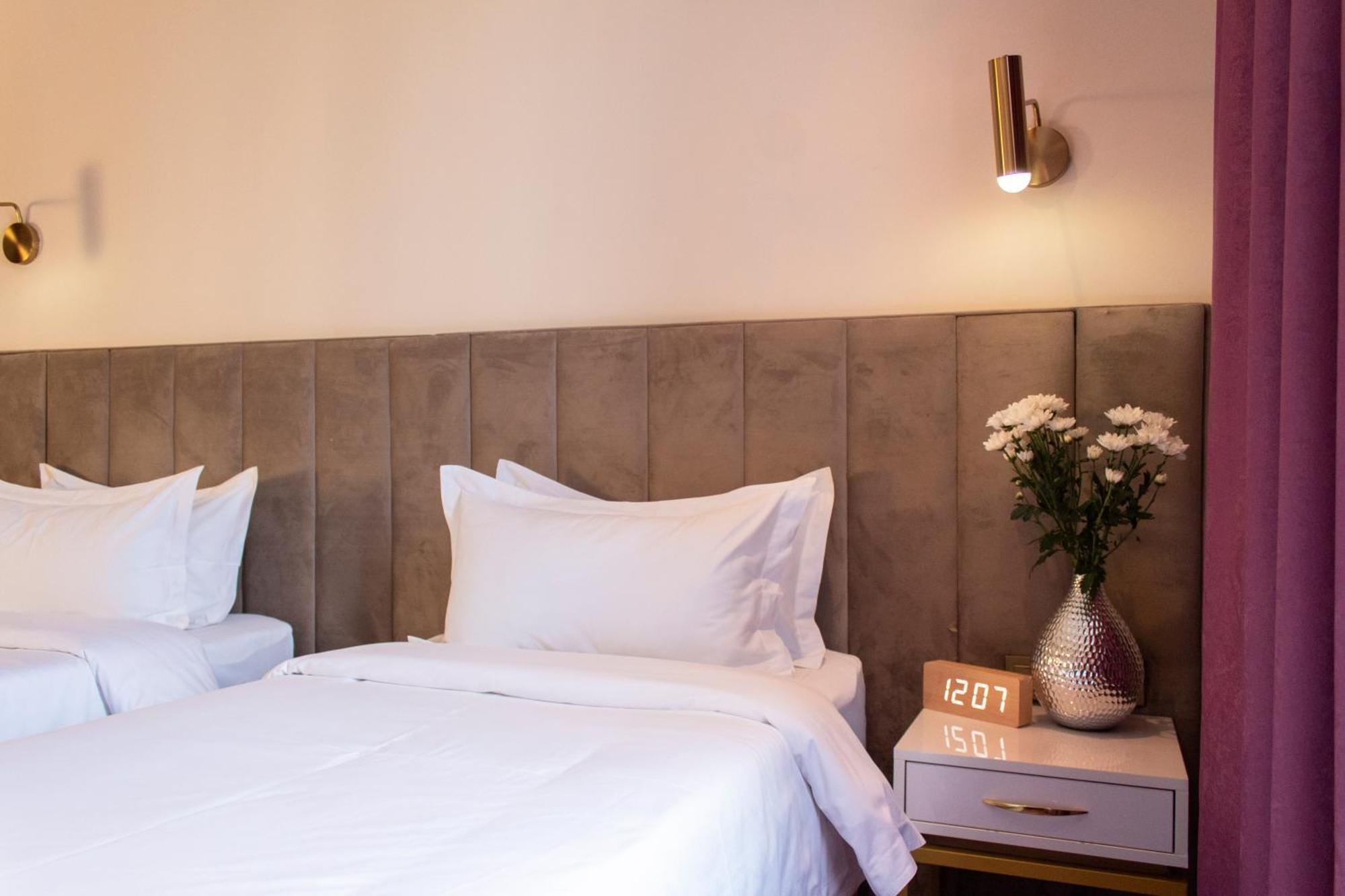 Orient Hotel בישקק מראה חיצוני תמונה